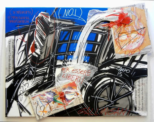 Opera d'arte contemporanea di Alberto Gallingani dal titolo Per essere liberi, anno 2025. Acrilico e collage su tela di dimensioni 82x62 cm. La composizione astratta presenta un vivido sfondo blu, segni neri dinamici che formano una struttura meccanica e ritagli di giornale con scritte calligrafiche rosse, tra cui spicca la frase Per essere liberi.